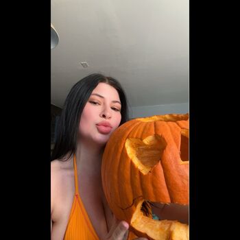 Full leaked Itsgissellebaby private onlyfans photo