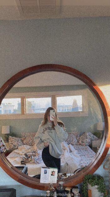 Full leaked Itsjulesra private onlyfans photo
