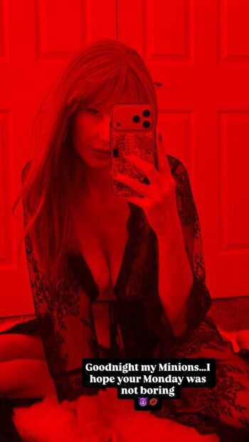Full leaked Itsjustblondie private onlyfans photo