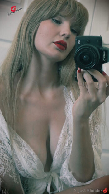Itsjustblondie -Itsjustashley13