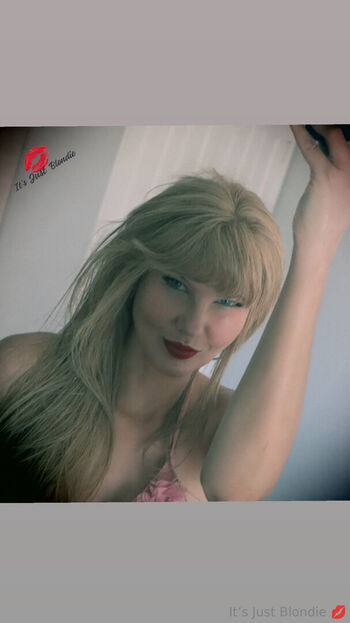 Full leaked Itsjustblondie page private onlyfans photo