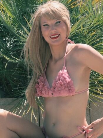 Full leaked Itsjustblondie page private onlyfans photo