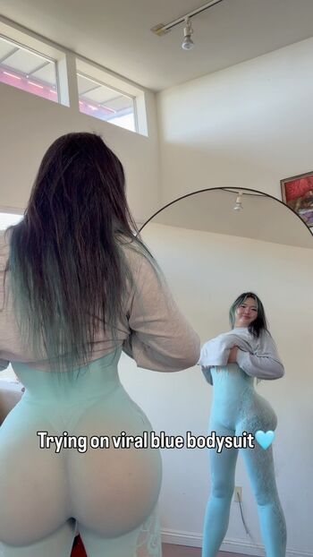 Full leaked Itskiramisu private onlyfans photo