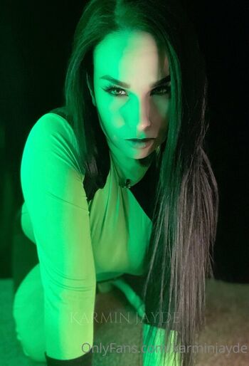 Full leaked Itsmekarminjayde private onlyfans photo