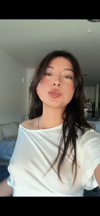 Full leaked Itsmimi private onlyfans photo