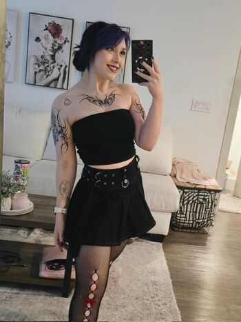 Full leaked Itsqueenmanda private onlyfans photo