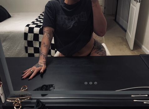 Full leaked Itssammieraee private onlyfans photo