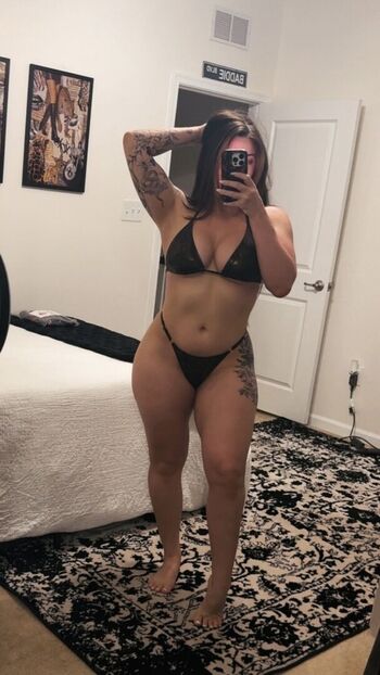 Full leaked Itssammieraee private onlyfans photo