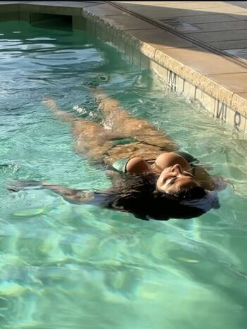 Full leaked Itssarapr private onlyfans photo