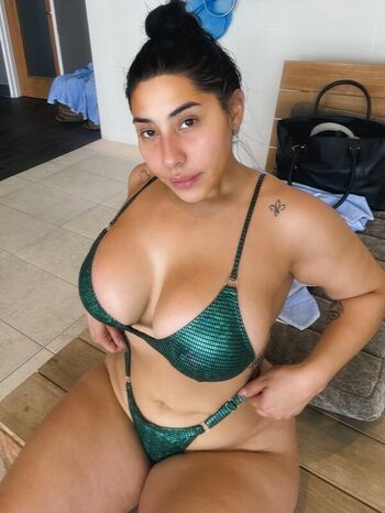 Full leaked Itssarapr private onlyfans photo