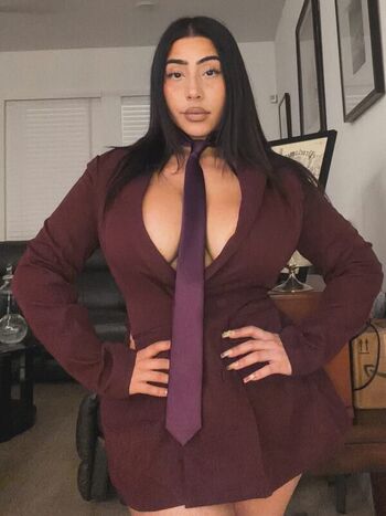 Full leaked Itssarapr private onlyfans photo