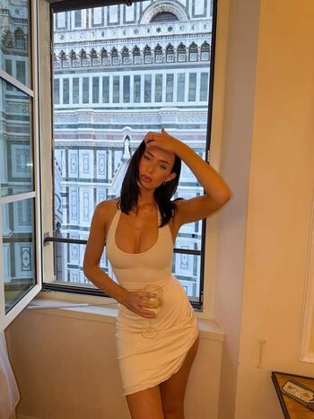 Full leaked Itssian blue private onlyfans photo