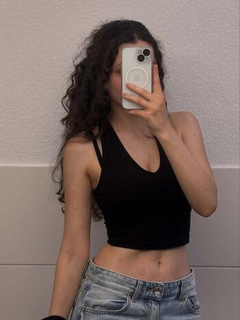 Full leaked Itsy eevee private onlyfans photo