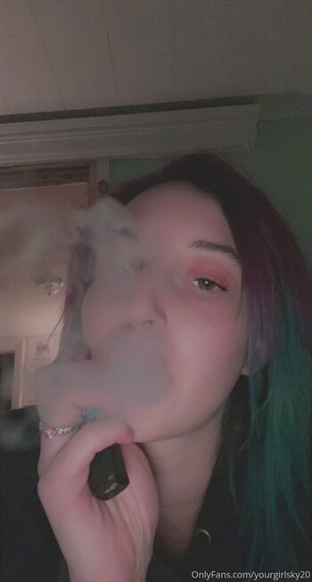 Full leaked Itsyagirlsky private onlyfans photo