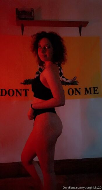 Full leaked Itsyagirlsky private onlyfans photo