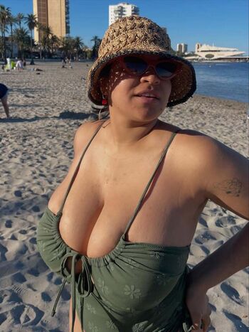 Full leaked Itsyakilin private onlyfans photo