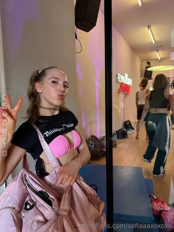 Full leaked Itz sarah page private onlyfans photo