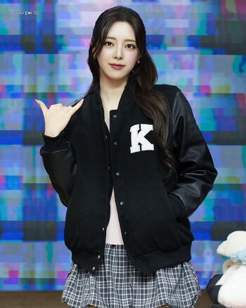 Full leaked Itzy all in us page private onlyfans photo