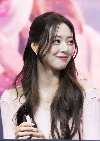 Full leaked Itzy all in us page private onlyfans photo