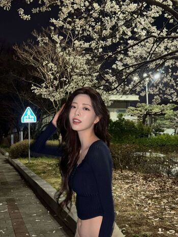 Full leaked Itzy all in us page private onlyfans photo