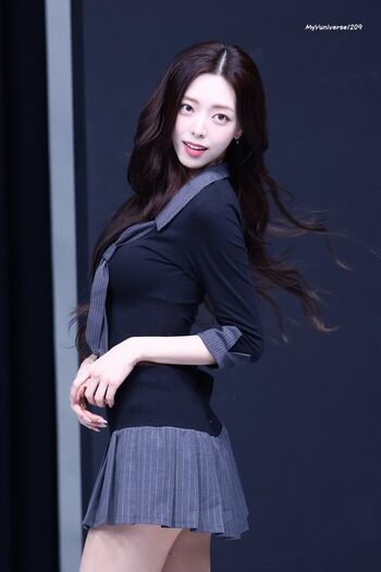 Full leaked Itzy all in us page private onlyfans photo