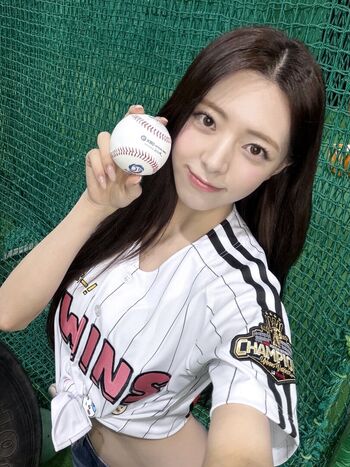 Full leaked Itzy all in us page private onlyfans photo