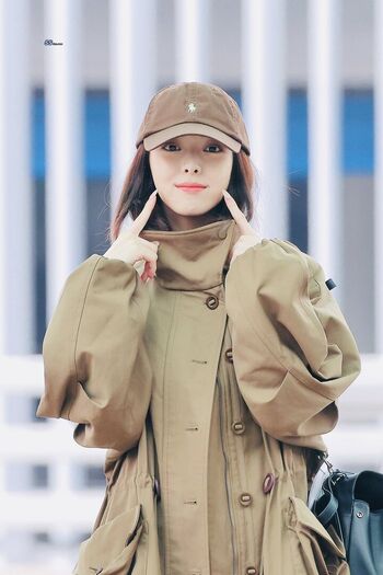 Full leaked Itzy all in us private onlyfans photo