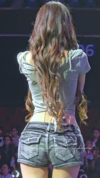 Full leaked Itzy all in us private onlyfans photo