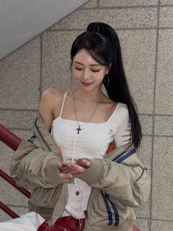 Full leaked Itzy all in us private onlyfans photo