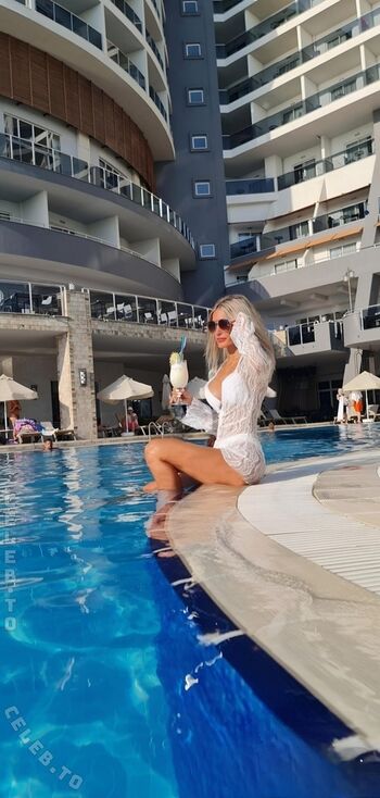 Full leaked Iva blondie private onlyfans photo