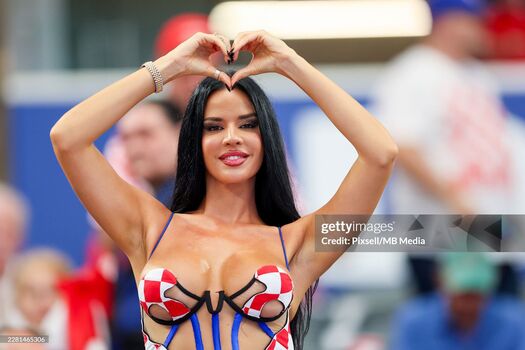 Full leaked Ivana knoll page private onlyfans photo