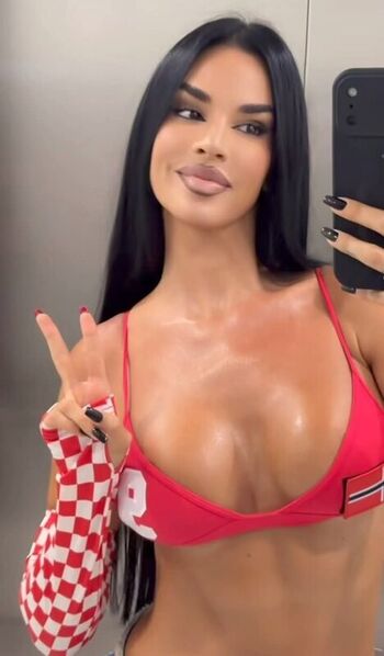 Full leaked Ivana knoll private onlyfans photo