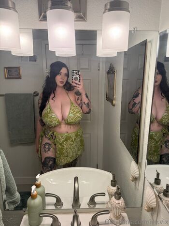 Full leaked Ivy vix  page private onlyfans photo