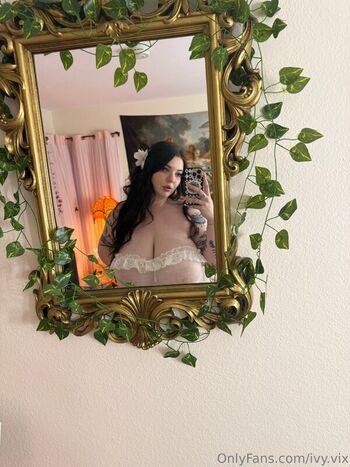 Ivy_vix