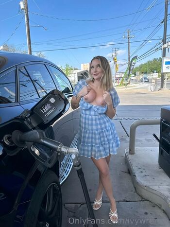 Full leaked Ivy wren private onlyfans photo