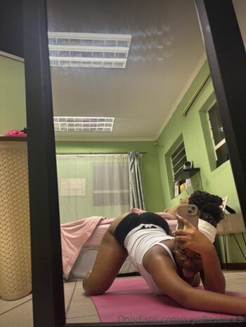 Full leaked Ivyafterdark private onlyfans photo