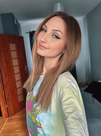 Full leaked Ivylipps private onlyfans photo
