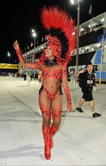 Full leaked Iza cantora page private onlyfans photo