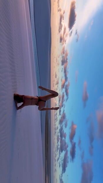 Full leaked Izabel goulart page private onlyfans photo