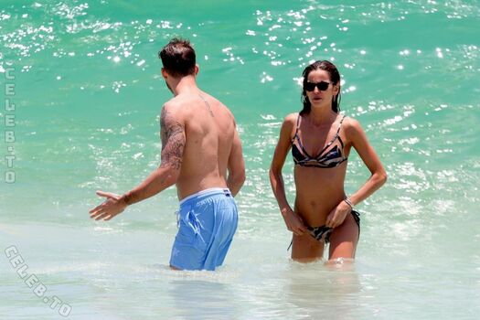 Izabel Goulart