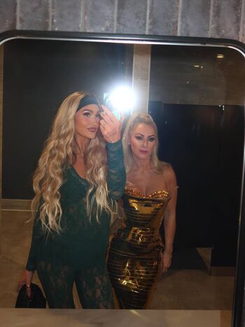 Full leaked Izzi dame page private onlyfans photo