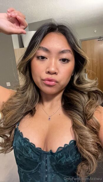 Full leaked Izziwu private onlyfans photo