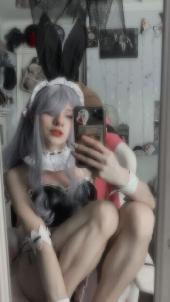 _izzys_1014_cosplay_