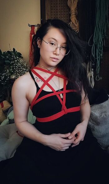 jackiee_elana_chan