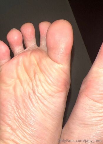 jacy_feet