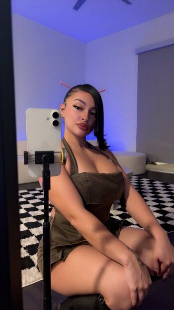 Full leaked Jaddoll private onlyfans photo
