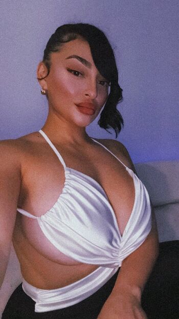 Full leaked Jaddoll private onlyfans photo