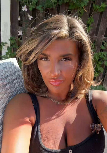 Full leaked Jade barraclough private onlyfans photo
