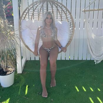 Jade Wells