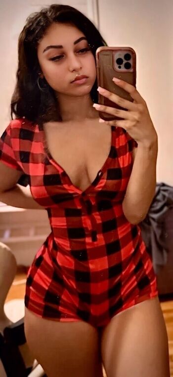 Full leaked Jadeli rosa  page private onlyfans photo